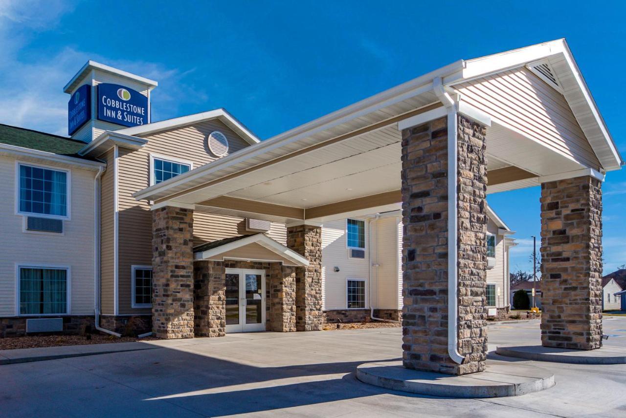 Cobblestone Inn & Suites-Fremont المظهر الخارجي الصورة