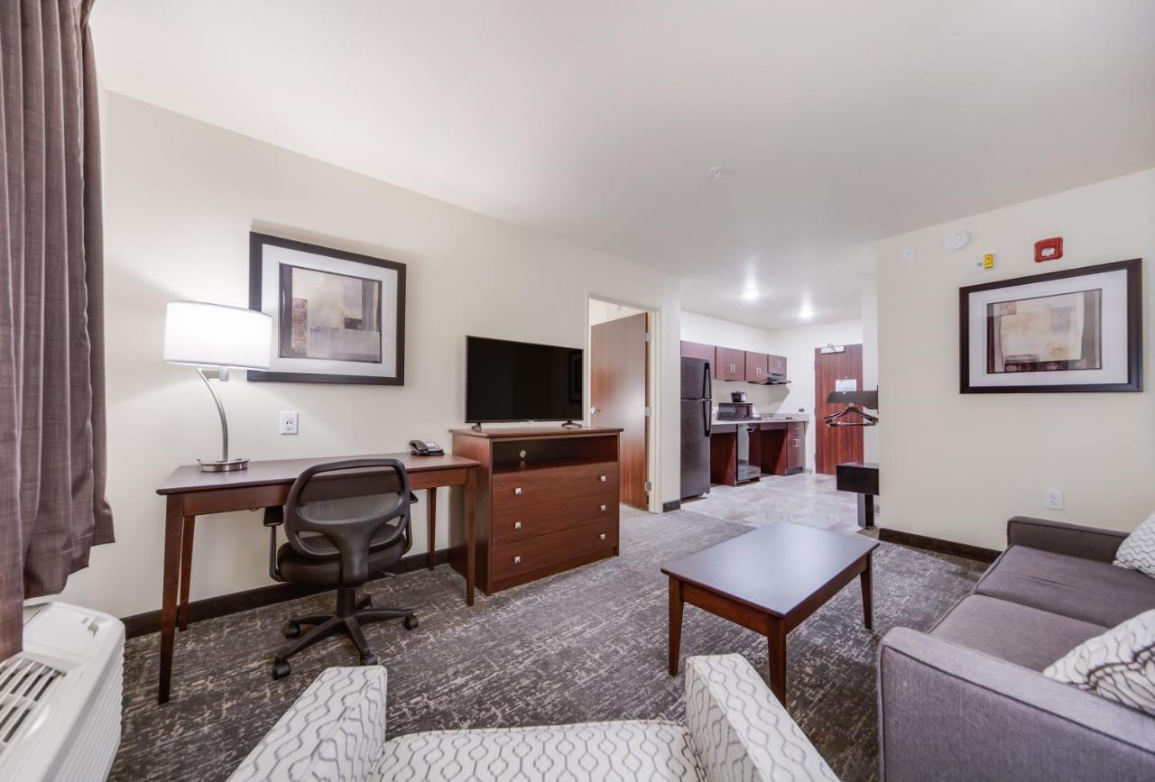 Cobblestone Inn & Suites-Fremont المظهر الخارجي الصورة
